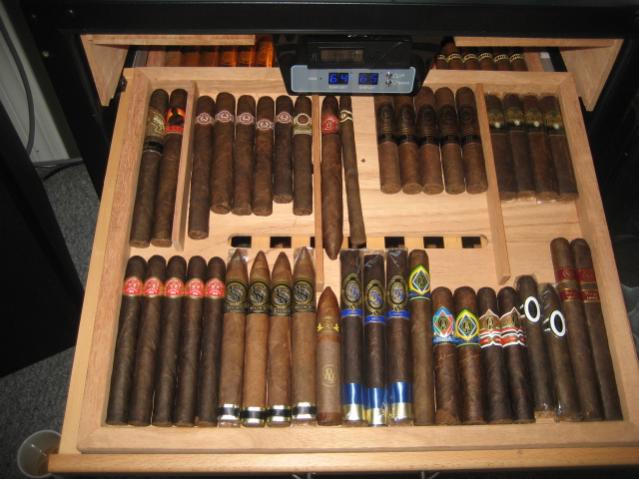 Name:  top shelf 001.jpg
Views: 1083
Size:  46.7 KB